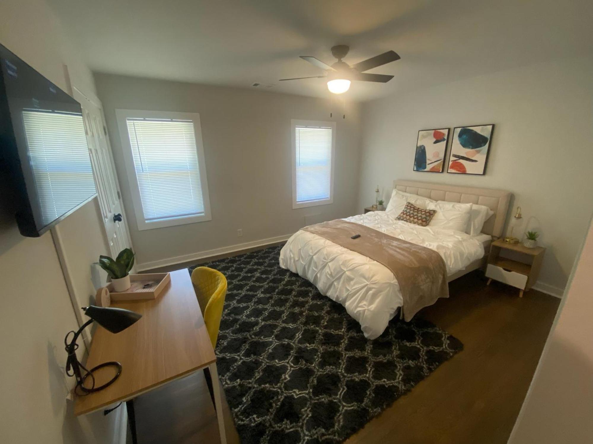 East Point Atlanta - Spacious 5Br Retreat! Exterior photo